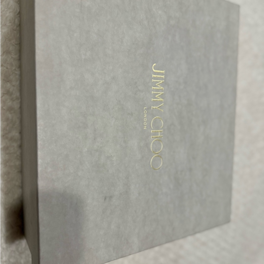 Jimmy Choo - Picture 5 of 9